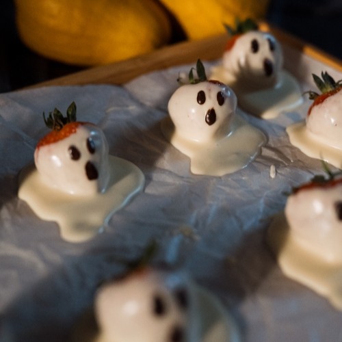 Przepis halloweenowy duchy – czekoladowe pastylki do pieczenia Grizly