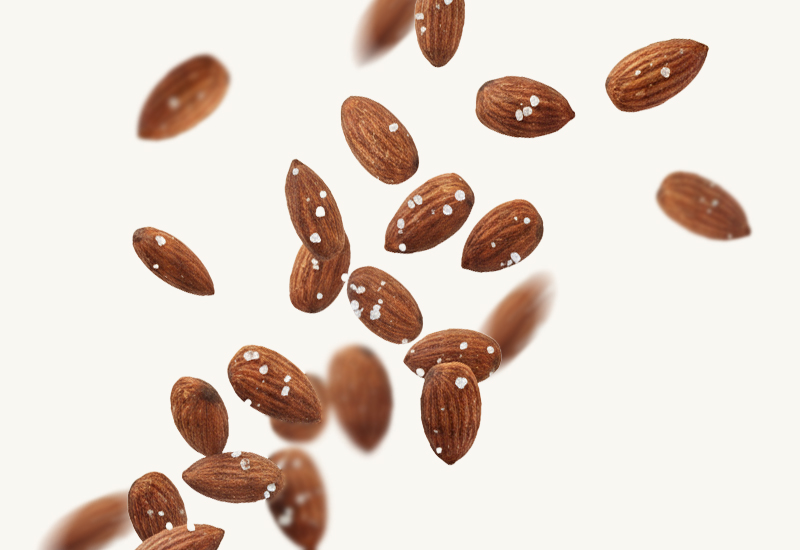 Butelka ketchupu i pomidory