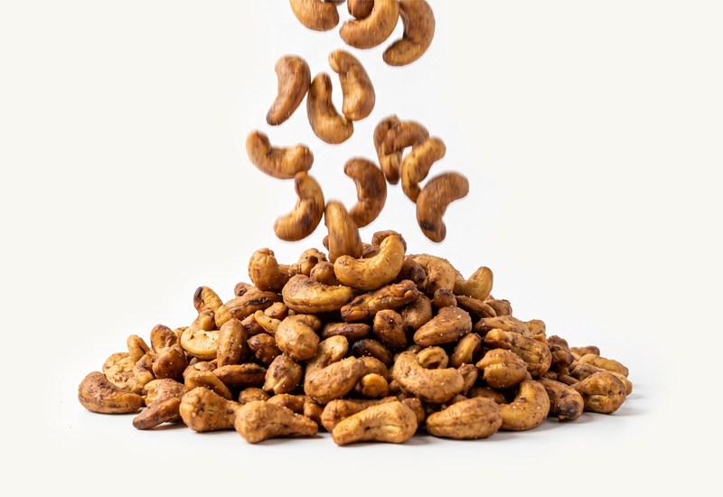 Butelka ketchupu i pomidory