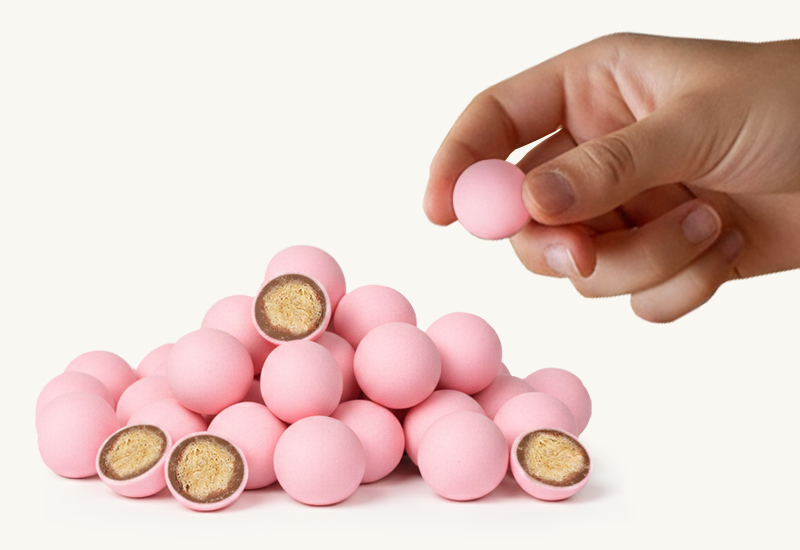 Butelka ketchupu i pomidory