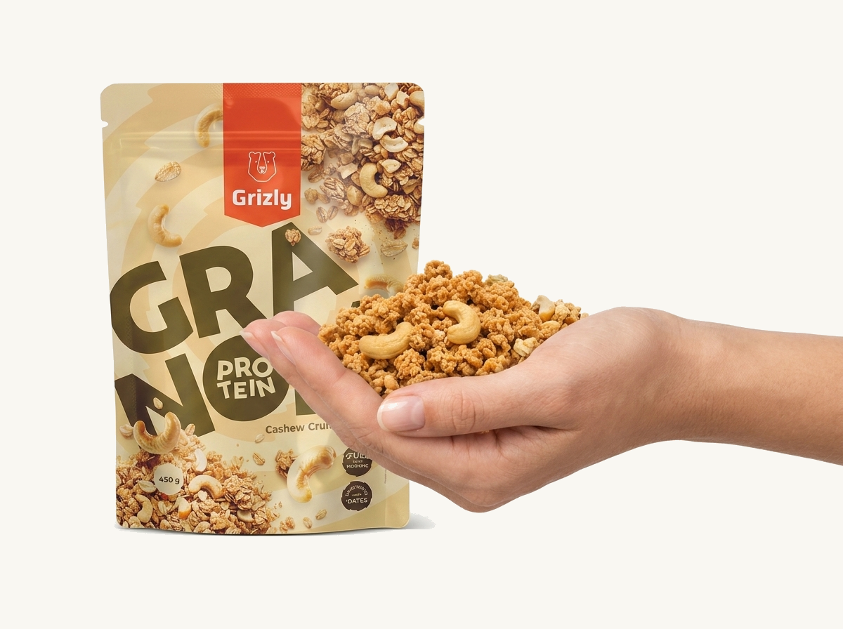 granola w dłoni