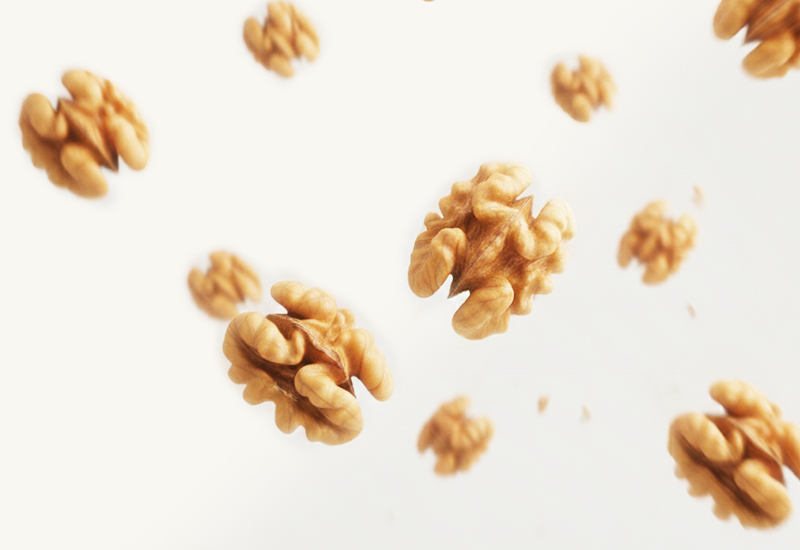 Butelka ketchupu i pomidory