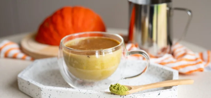 Matcha pumpkin spice latte: Spróbuj modnego superdrinka jesieni