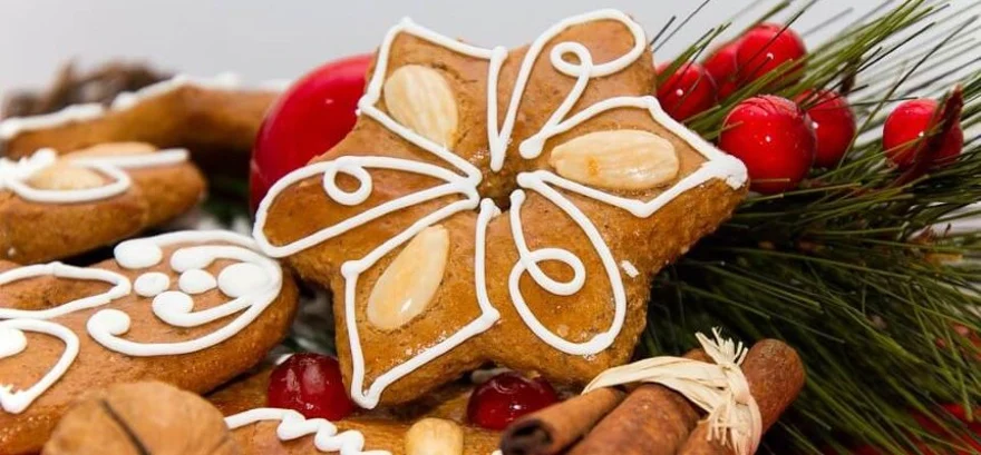 Piernik niedźwiedzi z mąki migdałowej