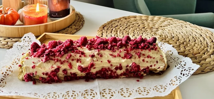 Bezglutenowa rolada pistacjowa