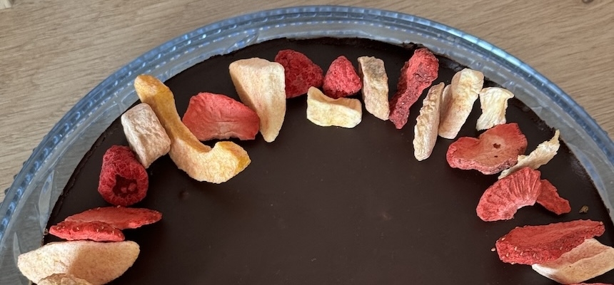 Przepisy z mąki migdałowej – bezglutenowe ciastka Twix