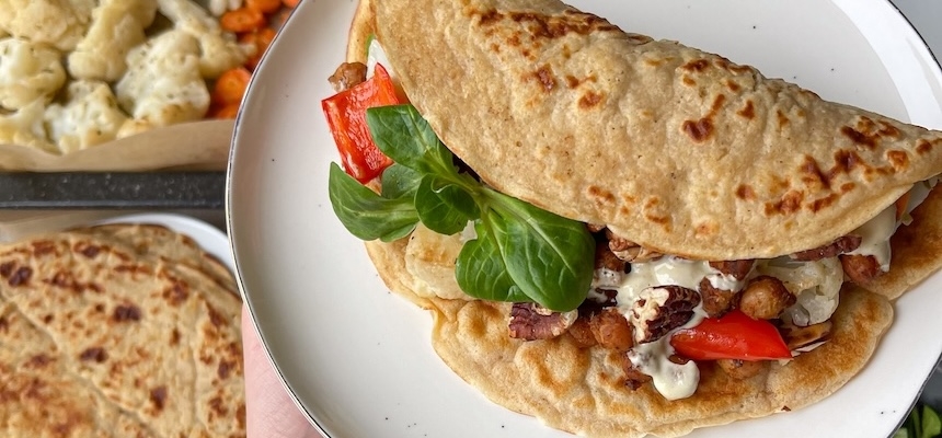 Wege tacos z pieczoną ciecierzycą i prażonymi pekanami