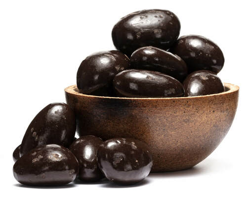 GRIZLY Orzechy brazylijskie w gorzkiej czekoladzie 500 g