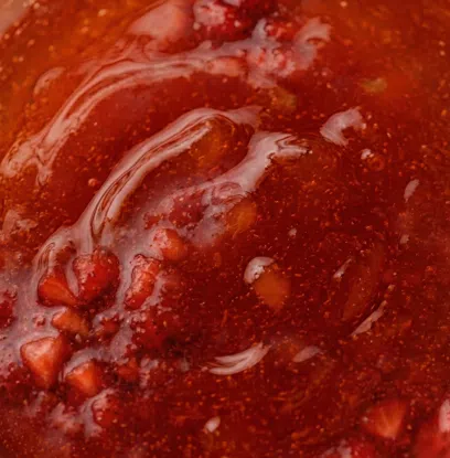 Dżem truskawkowy z extra kawałkami owoców