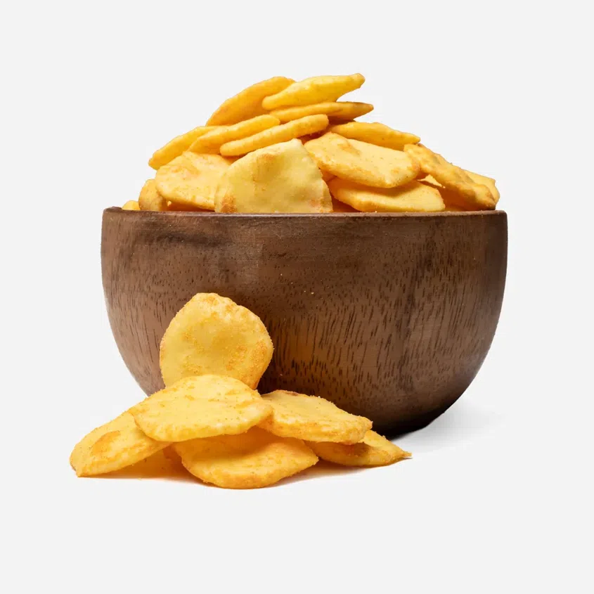 Krakersy kukurydziane o smaku serowym