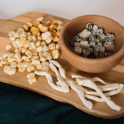 Mieszanka chrupiących serów