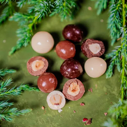 Orzechy laskowe trzykolorowe