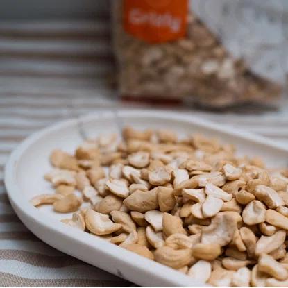 Orzechy nerkowca kawałki