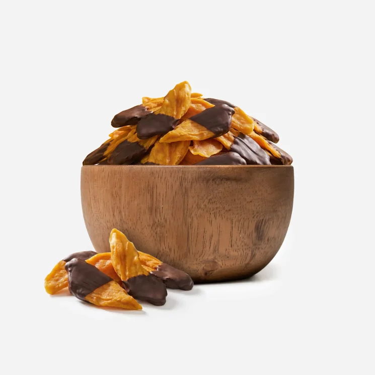 Plastry mango w polewie z gorzkiej czekolady