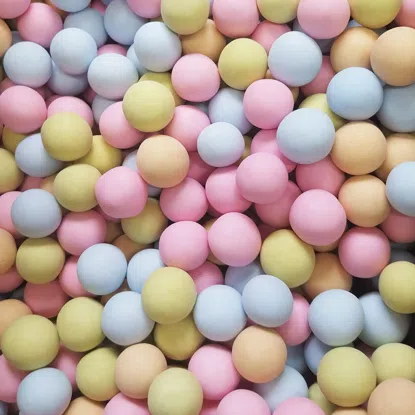 Wielkanocne kolorowe draże